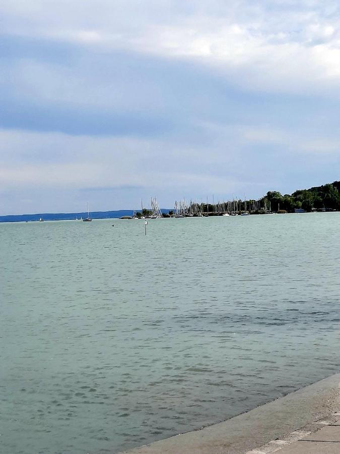 Harmonia Vendeghaz Lejlighed Balatonalmádi Eksteriør billede