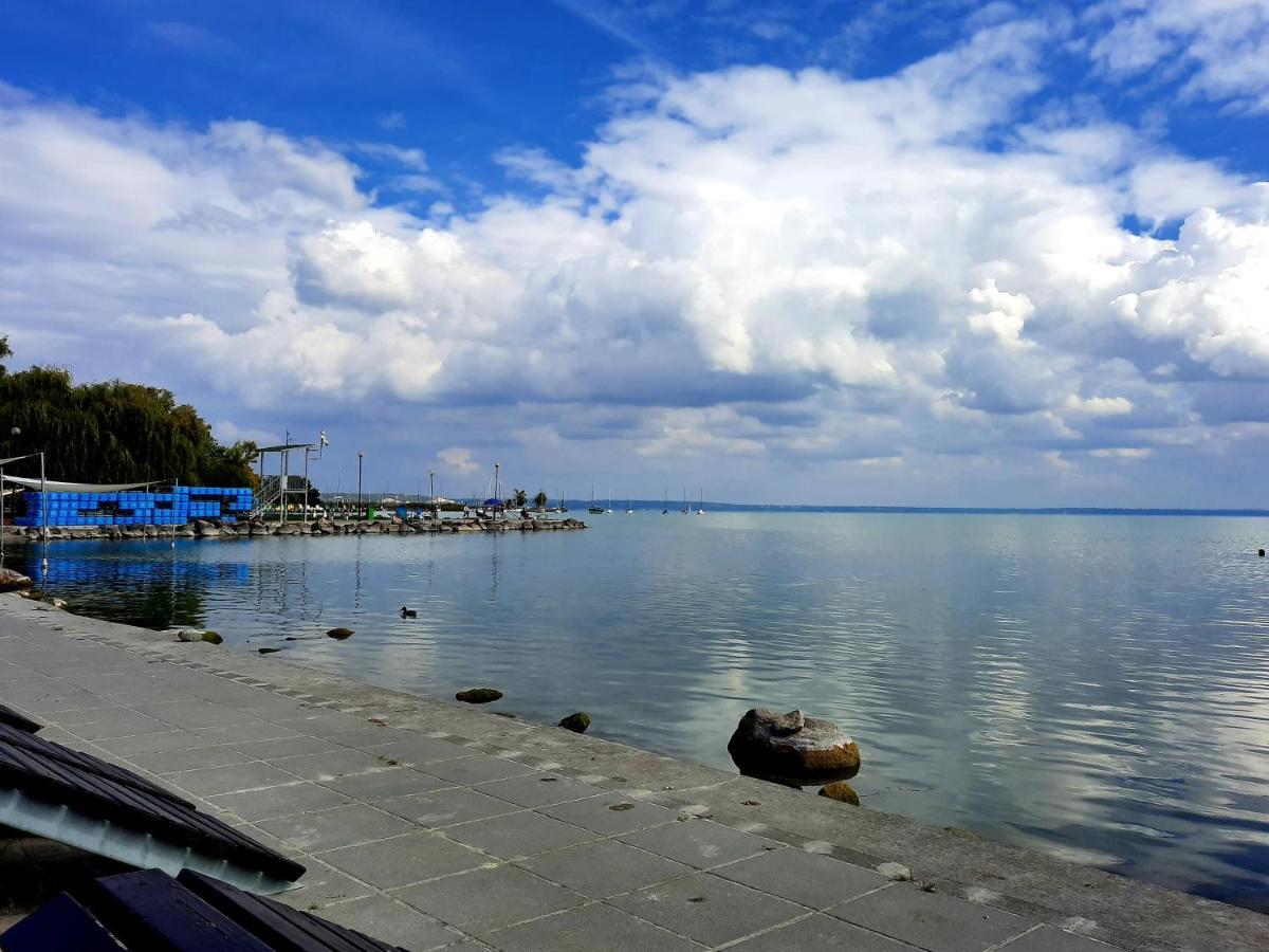 Harmonia Vendeghaz Lejlighed Balatonalmádi Eksteriør billede